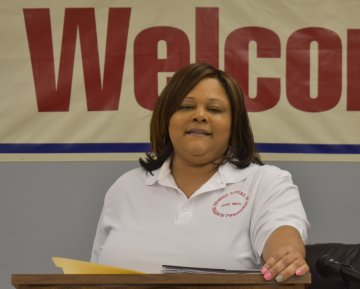 lakiesha lewis headshot
